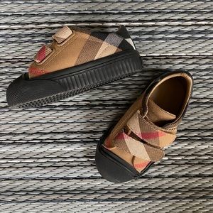New Burberry shoes (toddler 8, sz 24)